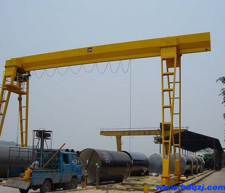 MGH型電動(dòng)葫蘆雙梁門(mén)式起重機(jī)